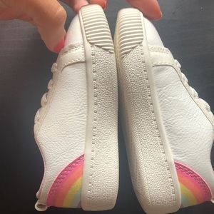 Toddler rainbow sneakers Carter’s size 4 new without tags